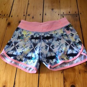 Size 12 ivviva shorts